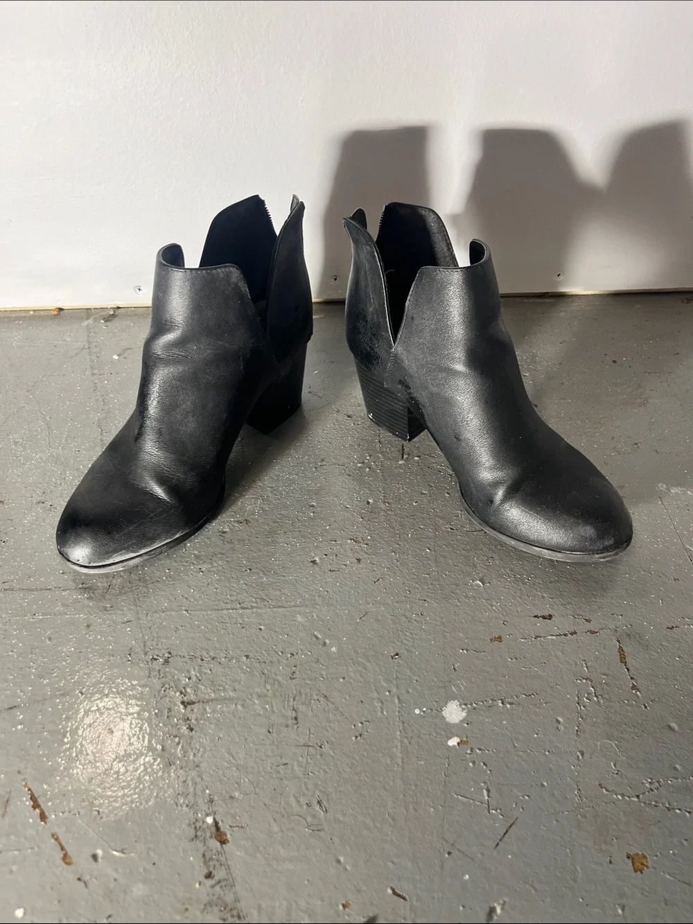 me too Black Leather Ankle Booties with Cutout V Detailing
